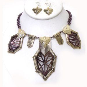 Geometric metal necklace set